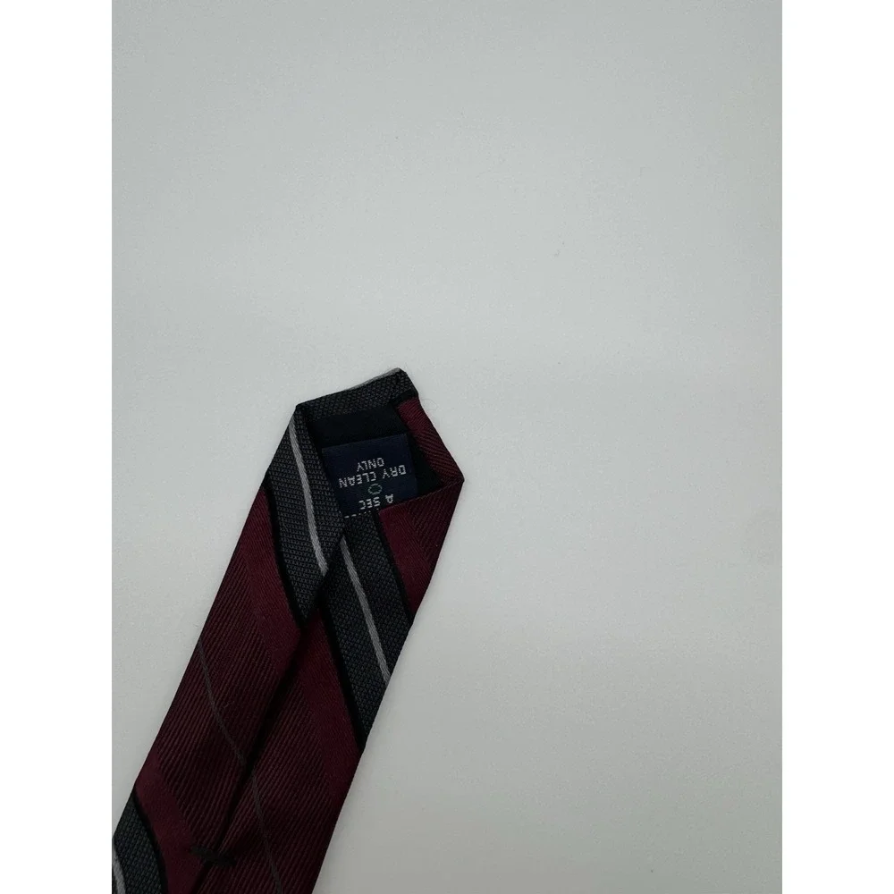 DKNY Mens Tie Red Gray Striped Silk Necktie Classic‎ Diagonal Stripe Designer